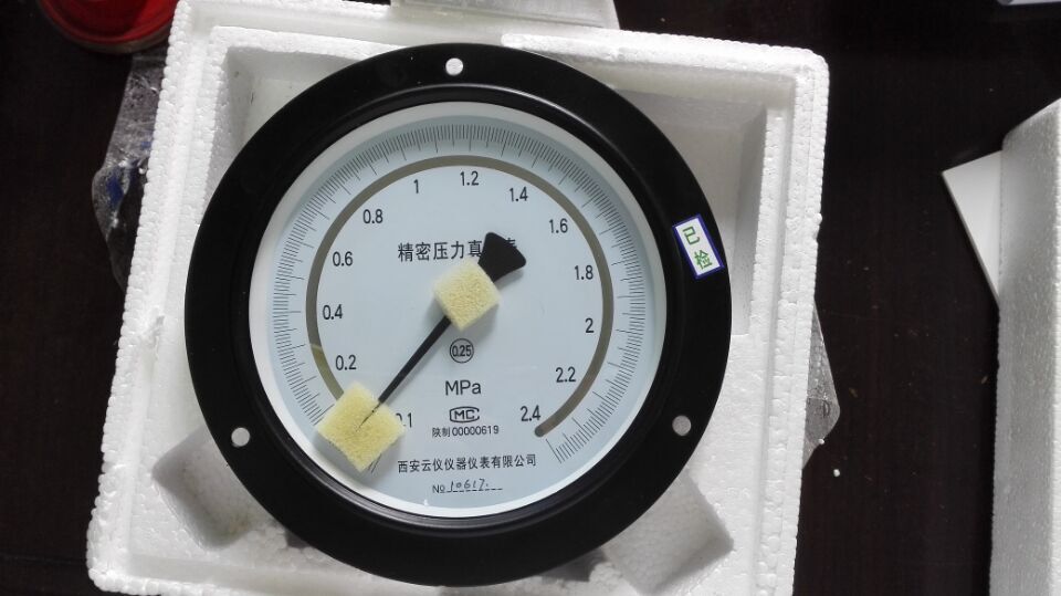 YB-150超高压精密压力表图片