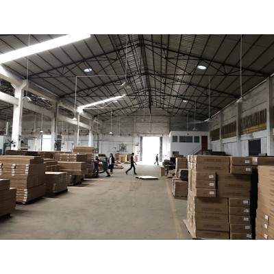 新疆专业做连锁服装店货架厂家图片