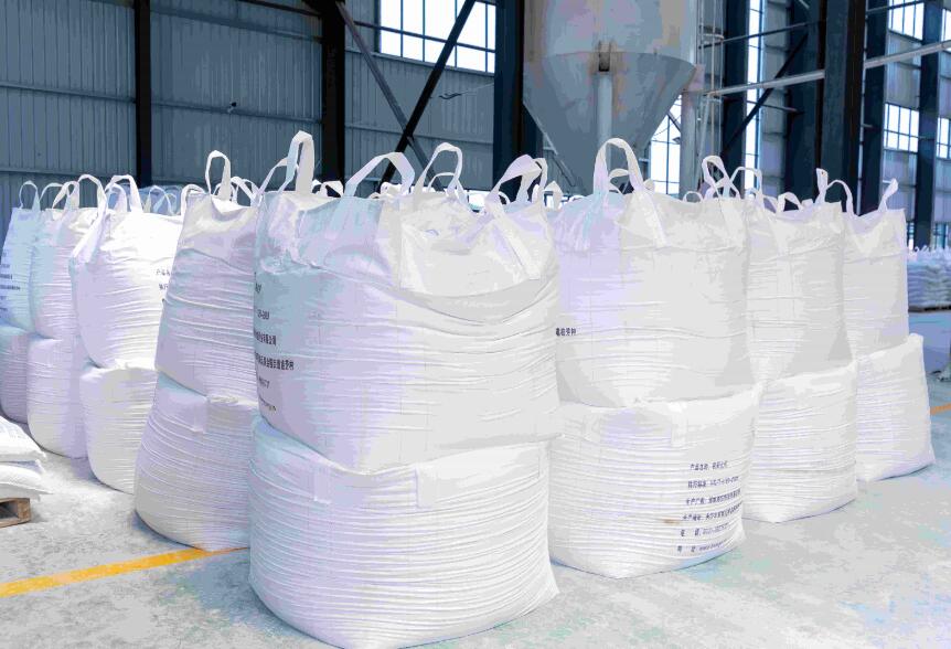 湖南湘怡钙业工业级氧化钙生石灰橡胶石油润滑油添加剂图片