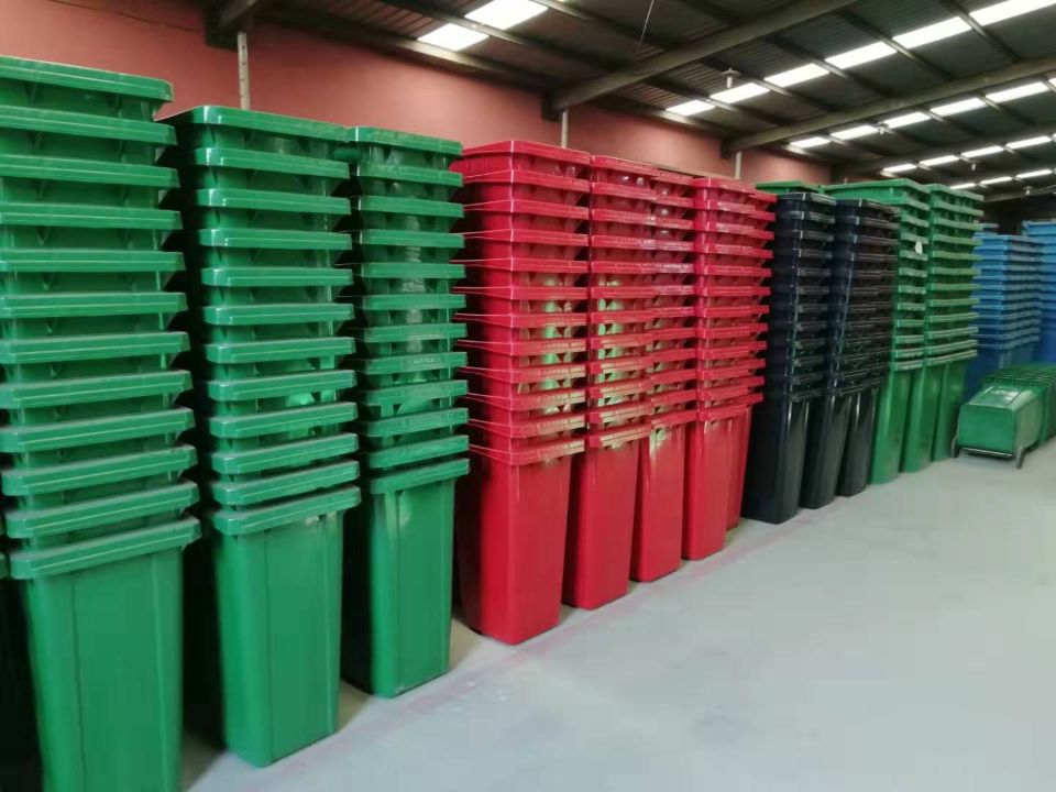 山东匠信塑料垃圾桶自产自销厂家图片
